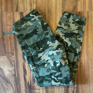LEI Camo Colored Jeggings Pants